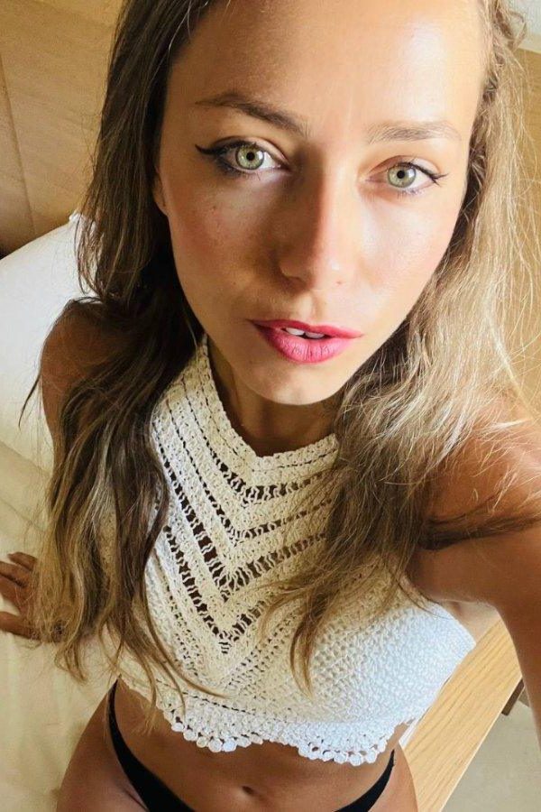 Foto di Hilary Angel | ItalianeOnlyFans